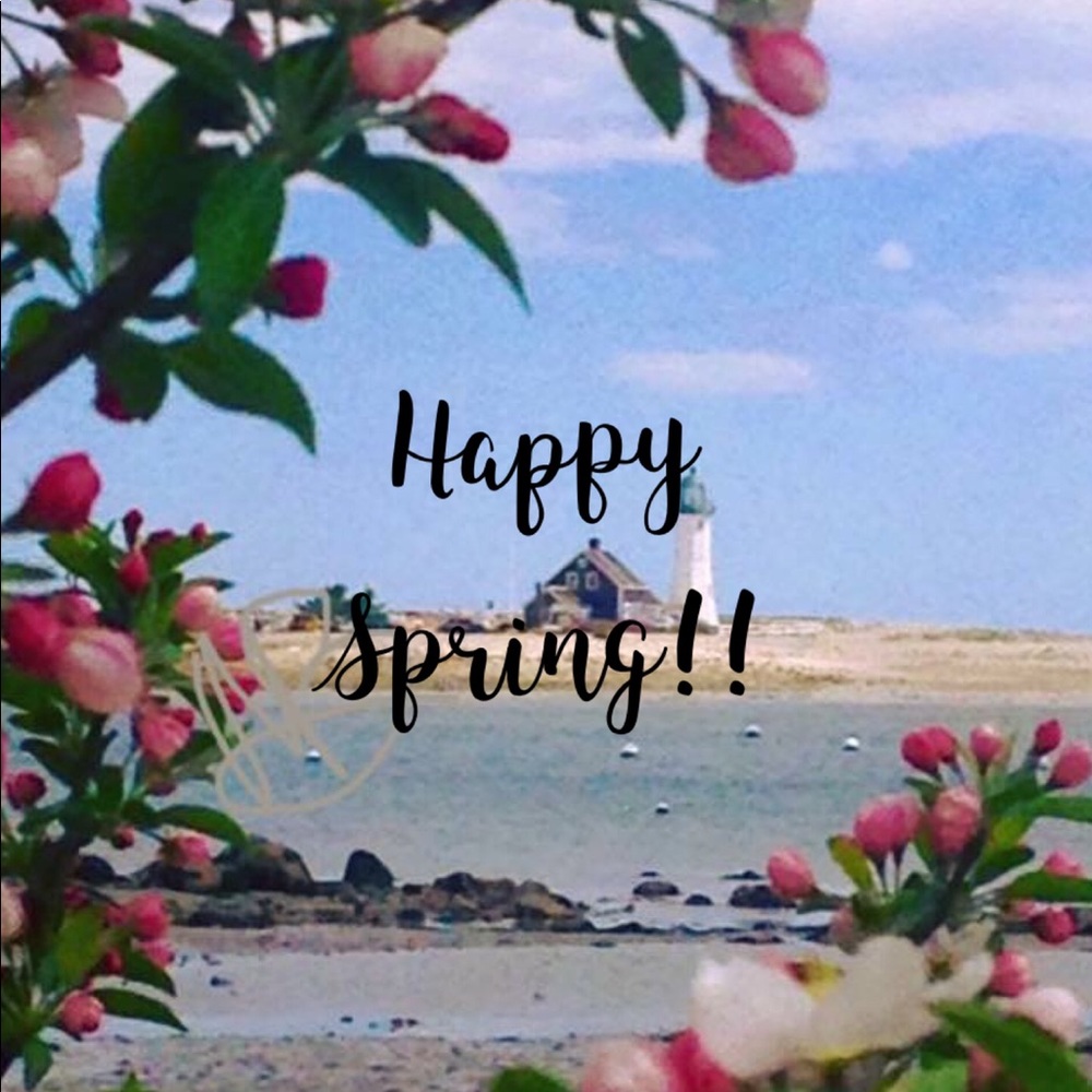 Happy Spring & Welcome to my Closet!